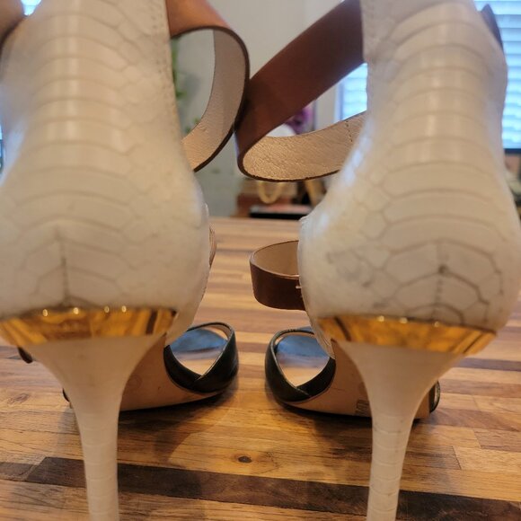 BEAUTIFUL Michael Kors Adriana Ankle Strap Brown/Cream High Heel Pumps Open Toe - Picture 8 of 16